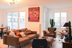 Spacious 3 Bedrooms with Terrace Saint Ouen